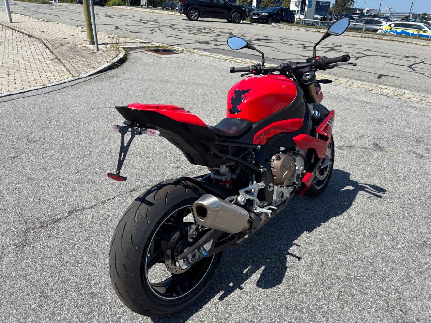 Fahrzeugabbildung BMW S 1000 R Dynamikpaket Kurzer Kennzeichenhalter