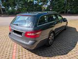 Mercedes-Benz E 300 CDI T  AVANTGARDE, STANDHEIZUNG, AHK - gebrauchte Mercedes-Benz E 300 aus dem Jahr 2010