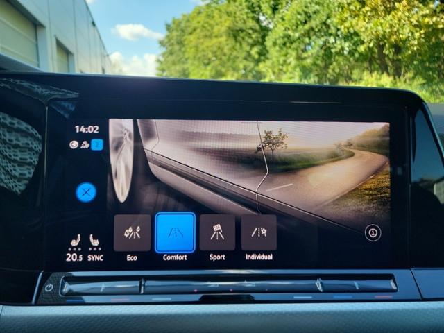 Volkswagen Golf VIII MOVE 2,0l TDI 115 PS Fahrschulwagen, миниатюра 28