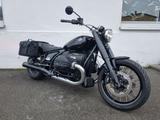 BMW R 18 Black Beauty - BMW CHOPPER