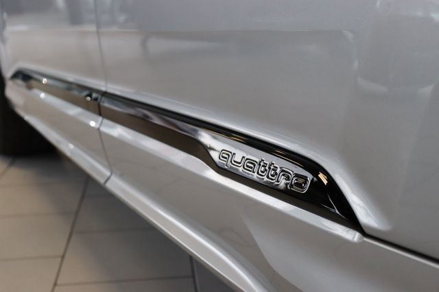Fahrzeugabbildung Audi Q7 45 TDI Quattro S line|1HAND|PANO|B&O|ACC|