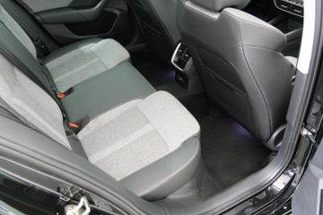 Skoda Octavia Combi Tour 2.0 TDI DSG 360 MATRIX PDC