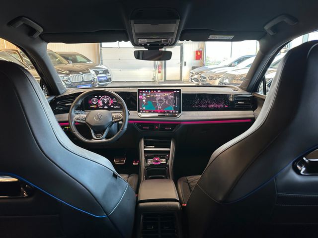 Volkswagen Tiguan *R-LINE*MASSAGE*LKHZ*ACC*CARPLAY*LED