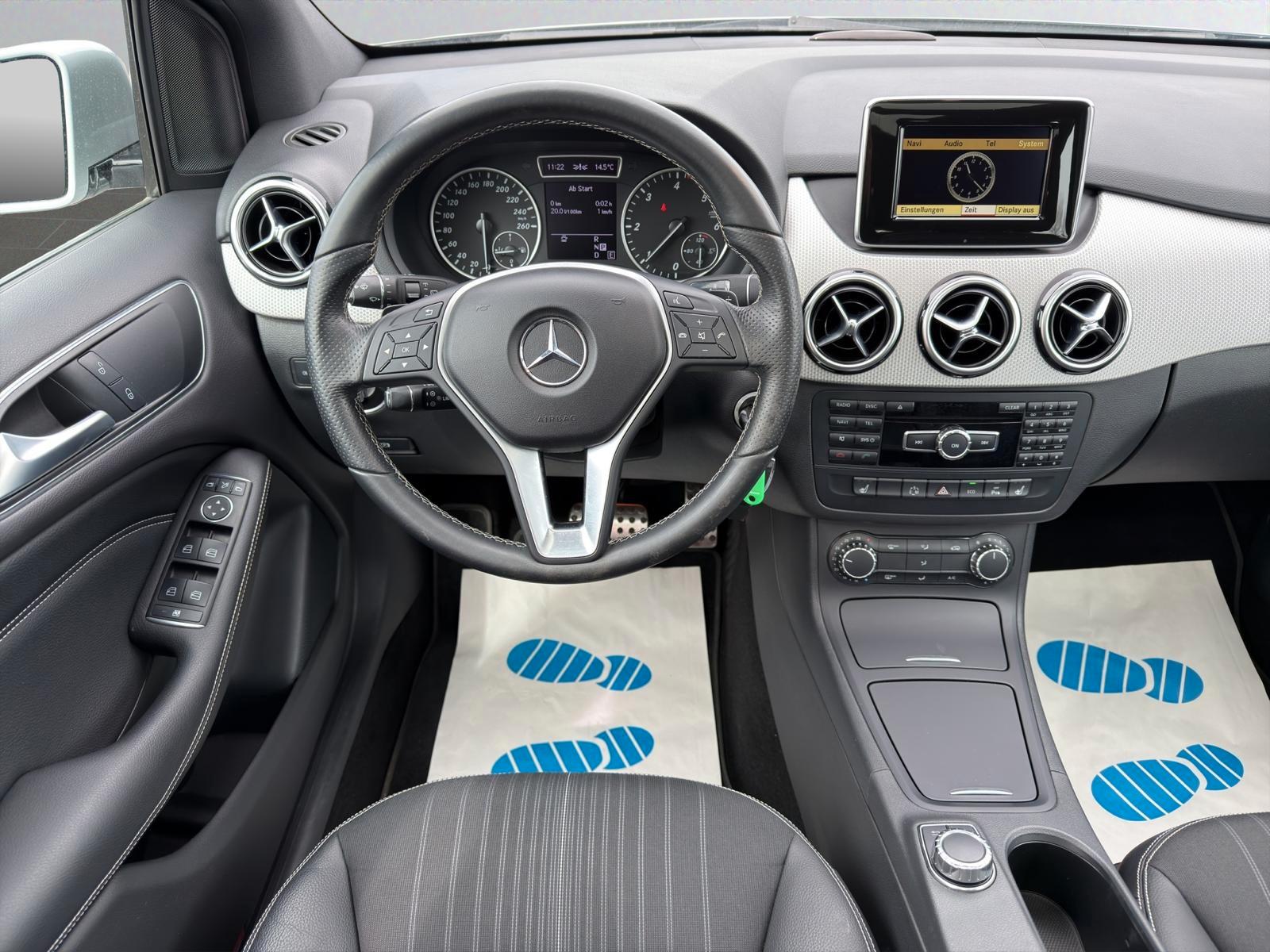 Mercedes-Benz B 200 CDI*Navi*PDC*Pano*Leder*Xenon*2.Hand*