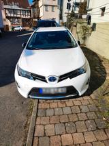 Toyota Auris Hybrid Kombi Sport - Toyota Auris Gebrauchtwagen in Stuttgart