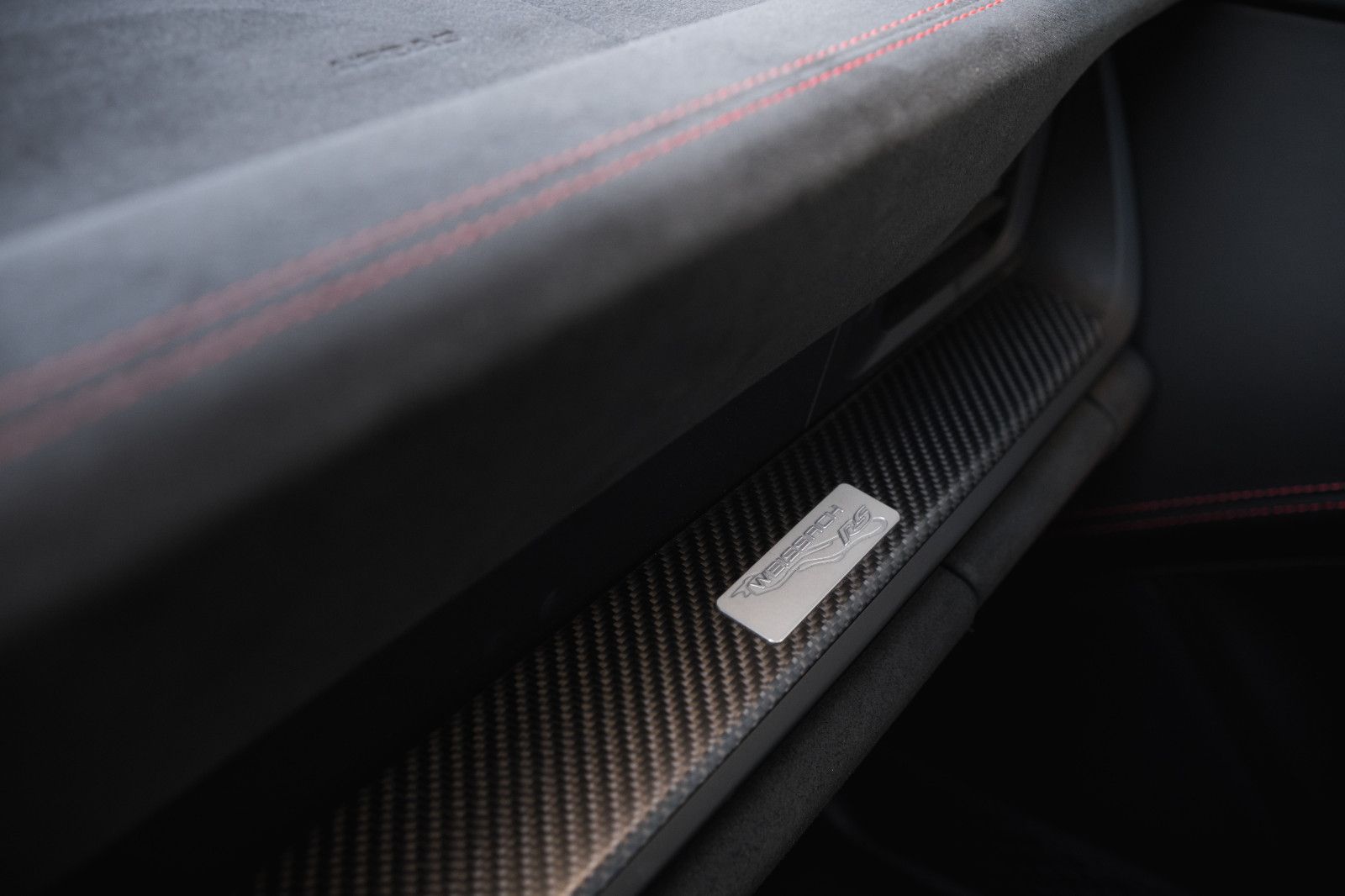 Fahrzeugabbildung Porsche 992/911 GT3 RS-Weissach-Lift-90 Liter-FOLIERT