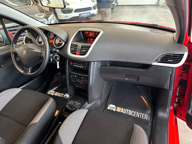 Peugeot 207 Urban Move *2. Hand*Klima*Radio*CD*Isofix*