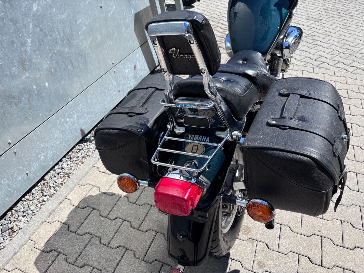 Fahrzeugabbildung Yamaha Virago XV 1100, Hepco & Becker Taschen, Sissybar