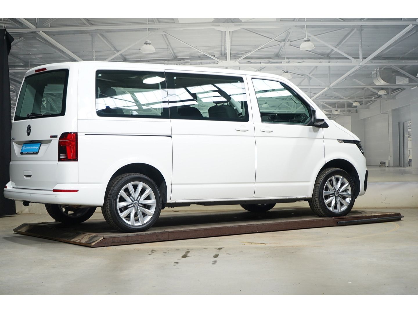 Volkswagen T6.1 Multivan 2.0 TDI 4M Comfortline AHK Kamera foto 3