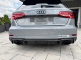 Audi RS3 2.5 TFSI S tronic quattro Sportback - - graue Audi RS3