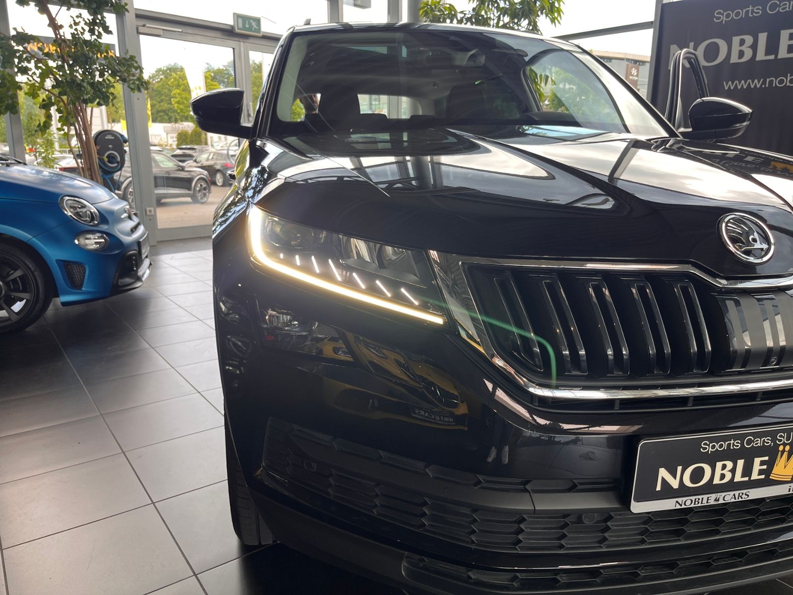 Fahrzeugabbildung SKODA Kodiaq Clever 4x4 PANO 360° LED NAVI
