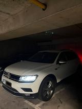 Volkswagen VW Tiguan SUV - Volkswagen Tiguan: Kombi