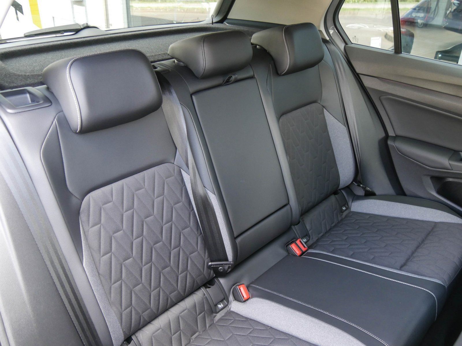 Volkswagen Golf - Bild 5