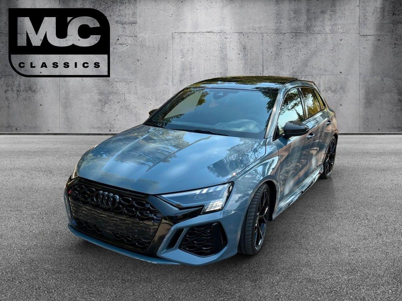 AUDI RS3 Sportback  *KERAMIK*PANO*CARBON*VOLL!*