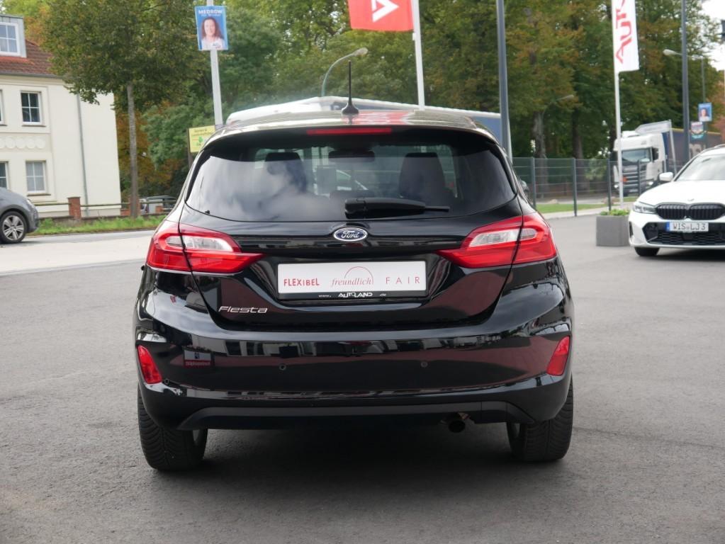 Ford Fiesta 1.0 Titanium LED Android Apple Tempomat