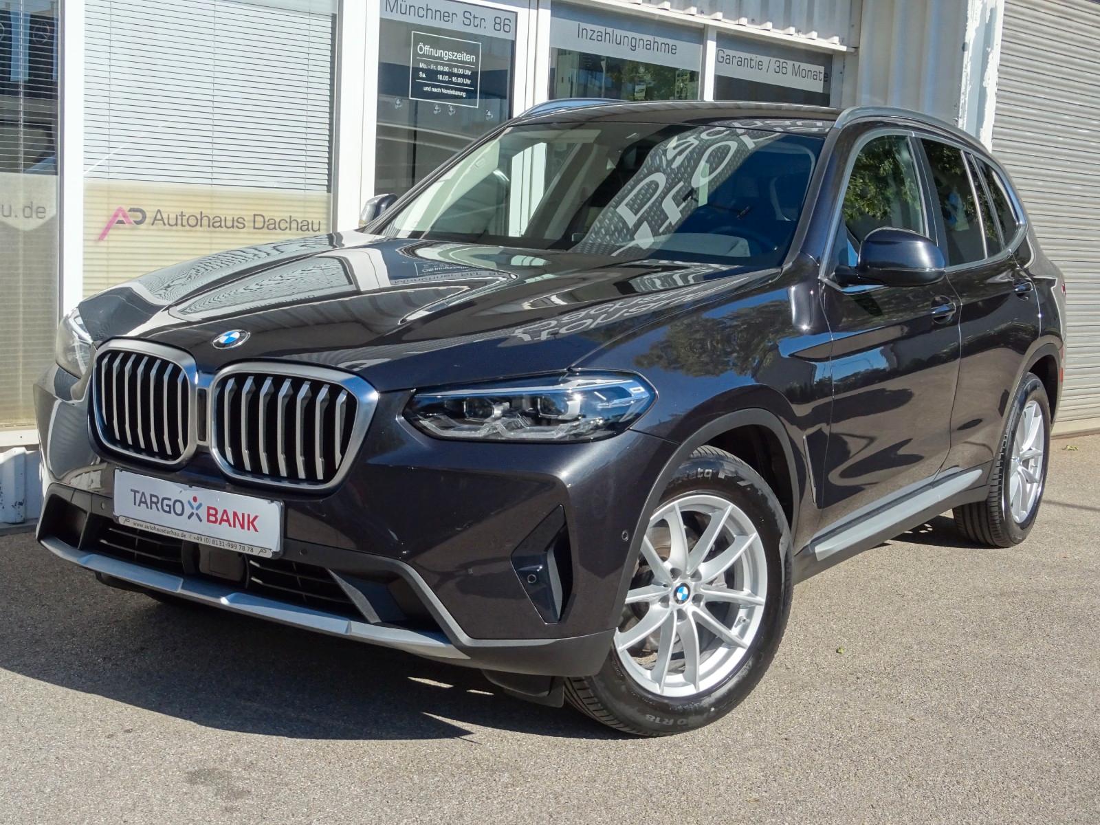 BMW X3 xDrive20d Sportsitz Leder LED AHK ACC Standh.