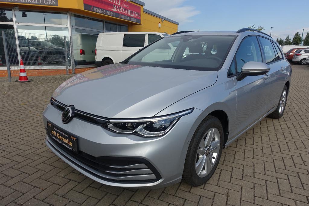 Volkswagen Golf VIII Variant Life eTSILEDDSGACCAppleCar 2021