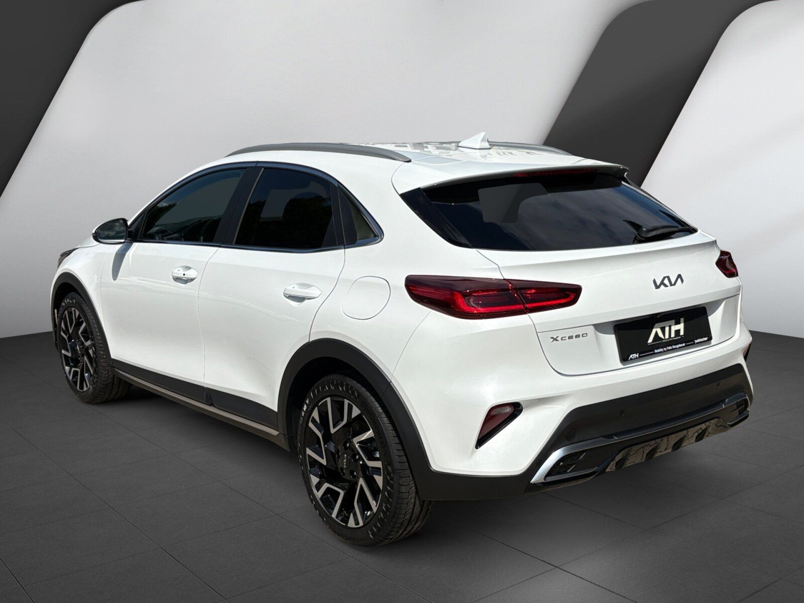 Fahrzeugabbildung Kia Xceed 1.5 T-GDI Platinum Edition NaviDistronic