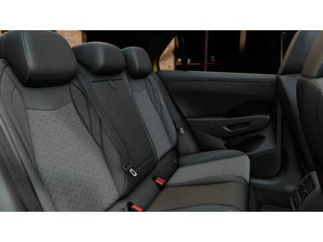 Volkswagen T-Roc - Bild 10