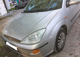 Ford Focus 1.6 benzin - Ford Focus aus 2000: 1.6