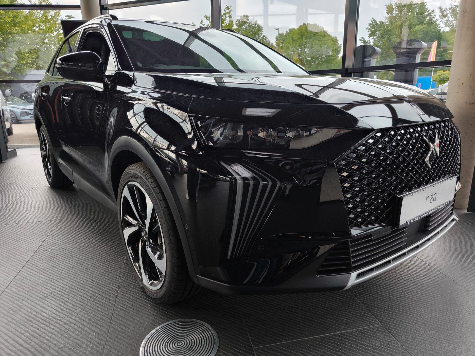 DS Automobiles DS 7 ÉTOILE BlueHDI 130