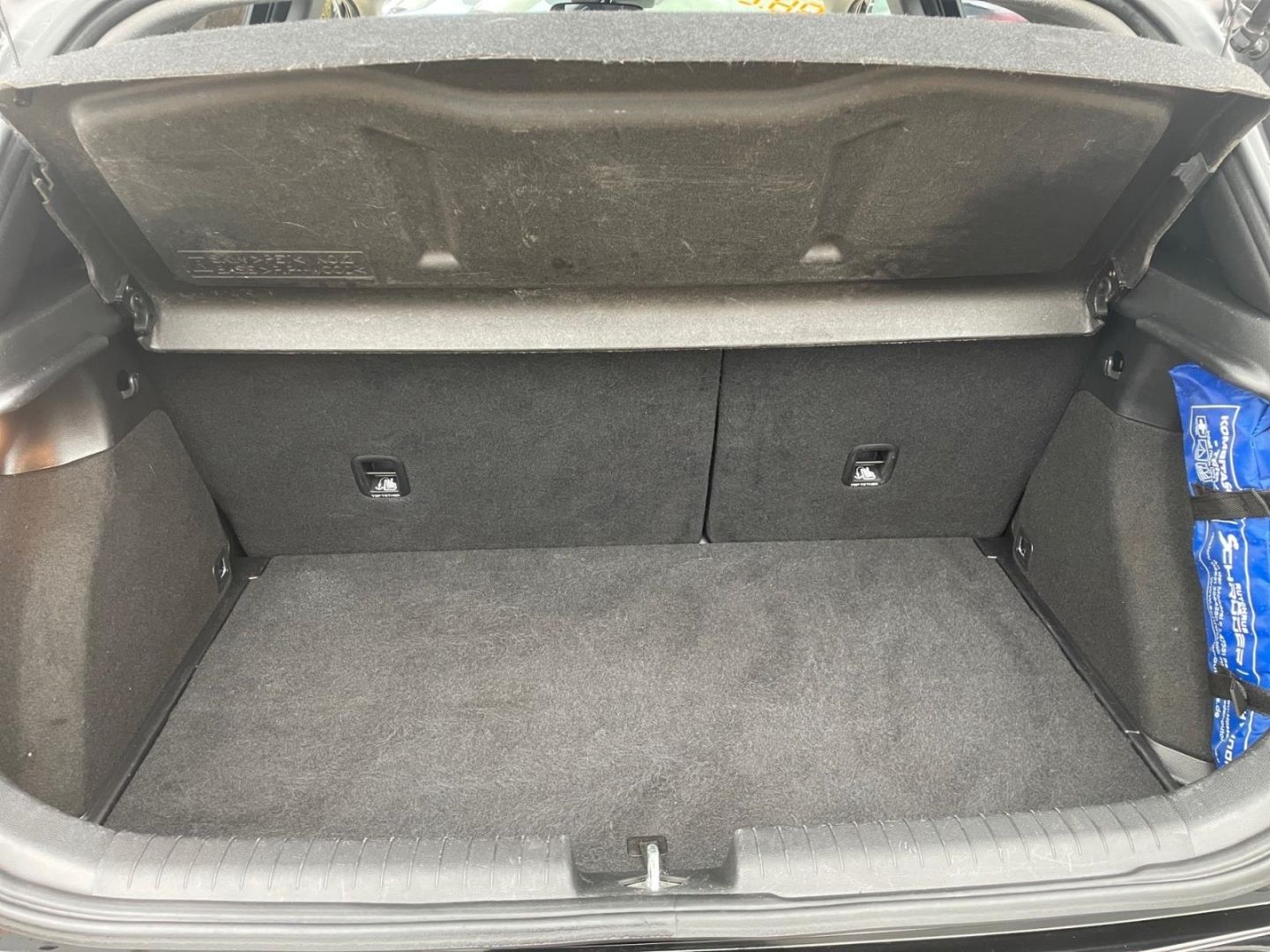 Fahrzeugabbildung Hyundai i20 1.2 Trend Sitzheizung Klima Parksensoren Alu