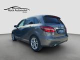 Mercedes-Benz B 200 d 7G Urban LED Navigation *Garantie* - Mercedes-Benz B 200 Gebrauchtwagen in Augsburg