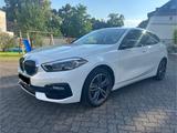 BMW Verkaufe 1er BMW 118i Sport Line - TÜV 2027