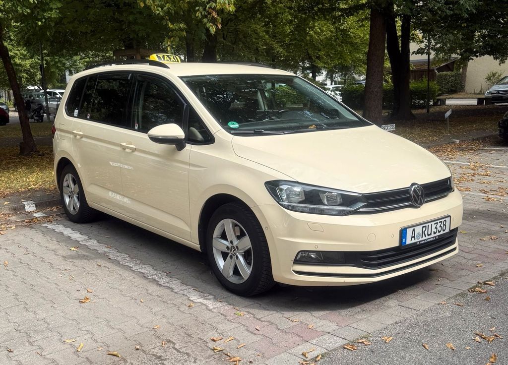 Image of Volkswagen Touran