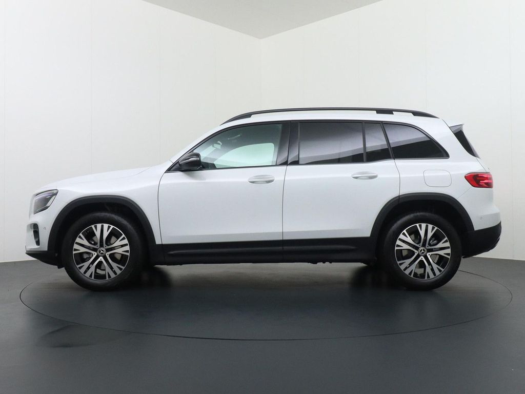 Mercedes-Benz GLB 180 Star Edition Luxury Line 7pers. | AHK We