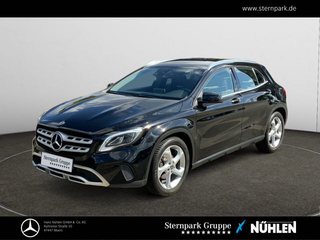 MERCEDES-BENZ GLA 180 Sport Utility Vehicle Automatik+PTS+Navi