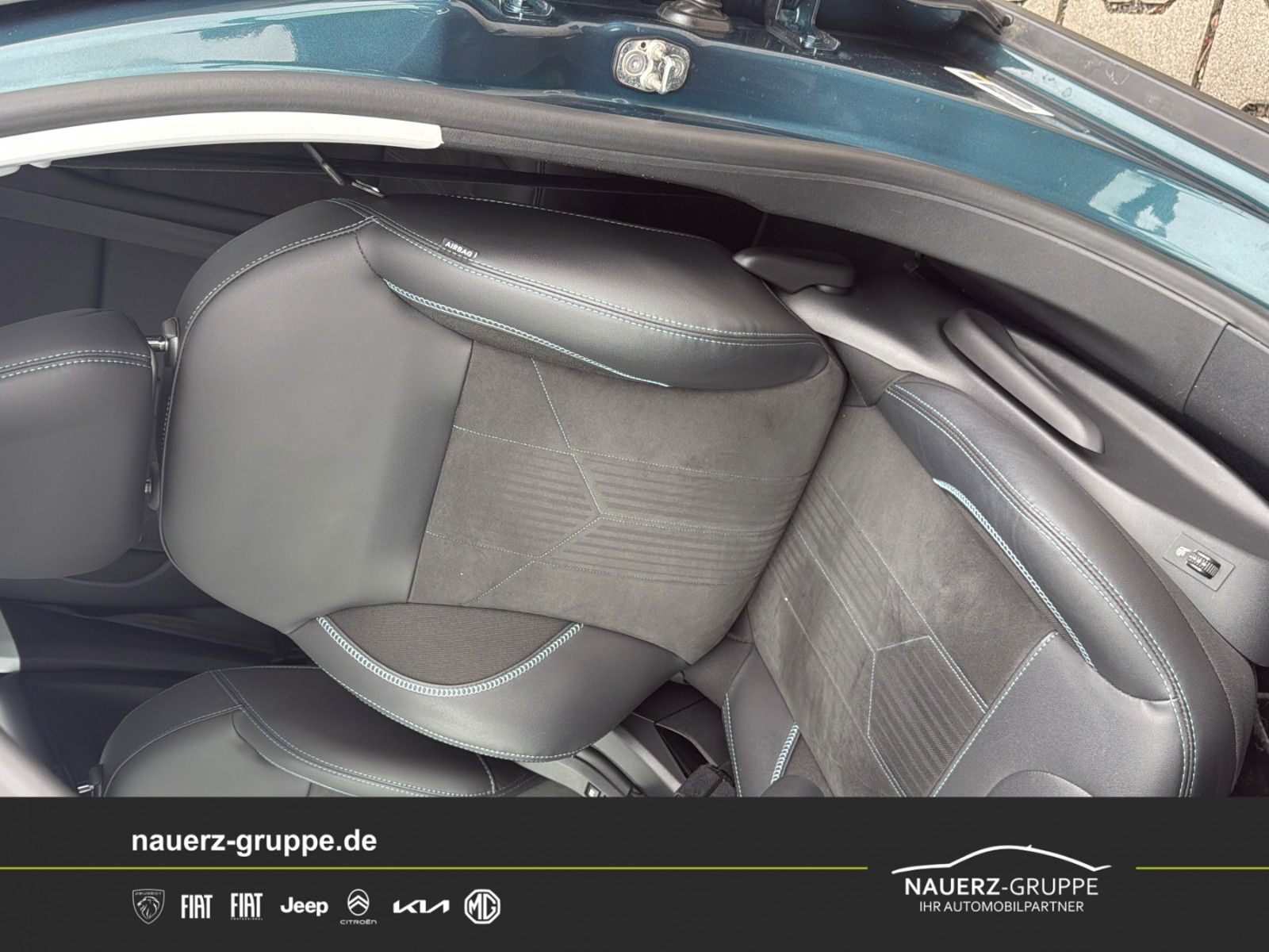 Fahrzeugabbildung Peugeot 2008 Crossway Pure Tech 130