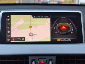 BMW X1 sDrive 18 d*LED*AHK*Navi*SHZ*Kamera*PDC*