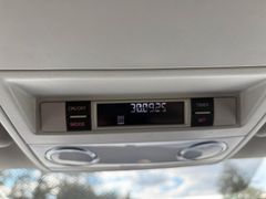 Fahrzeugabbildung Volkswagen T6 Multivan 2.0 TDI Navi Sitzhzg AHK Standhzg