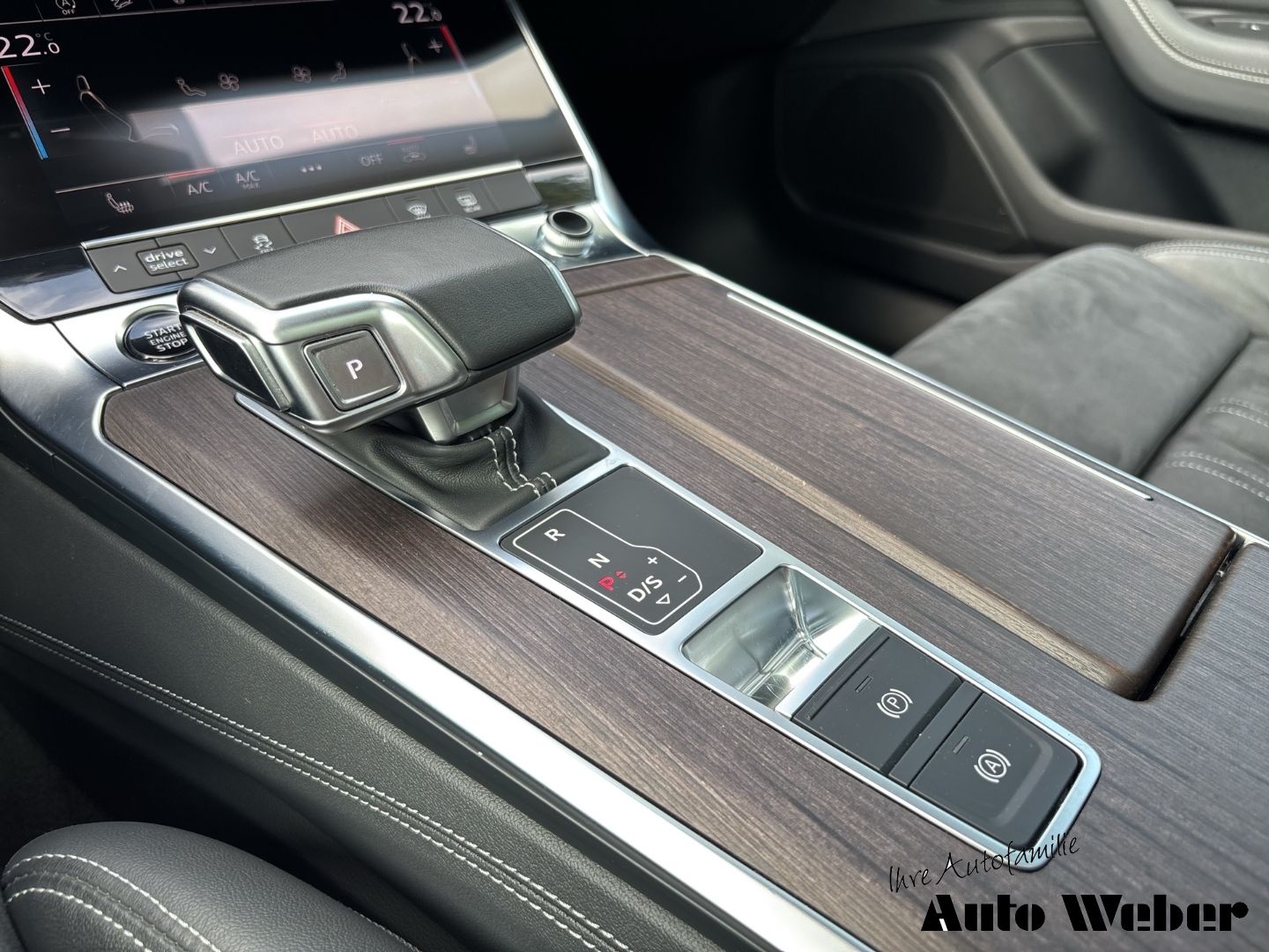 Audi A6 allroad 55TDI AHK HUD Pano Assist+HD-Matrix foto 22