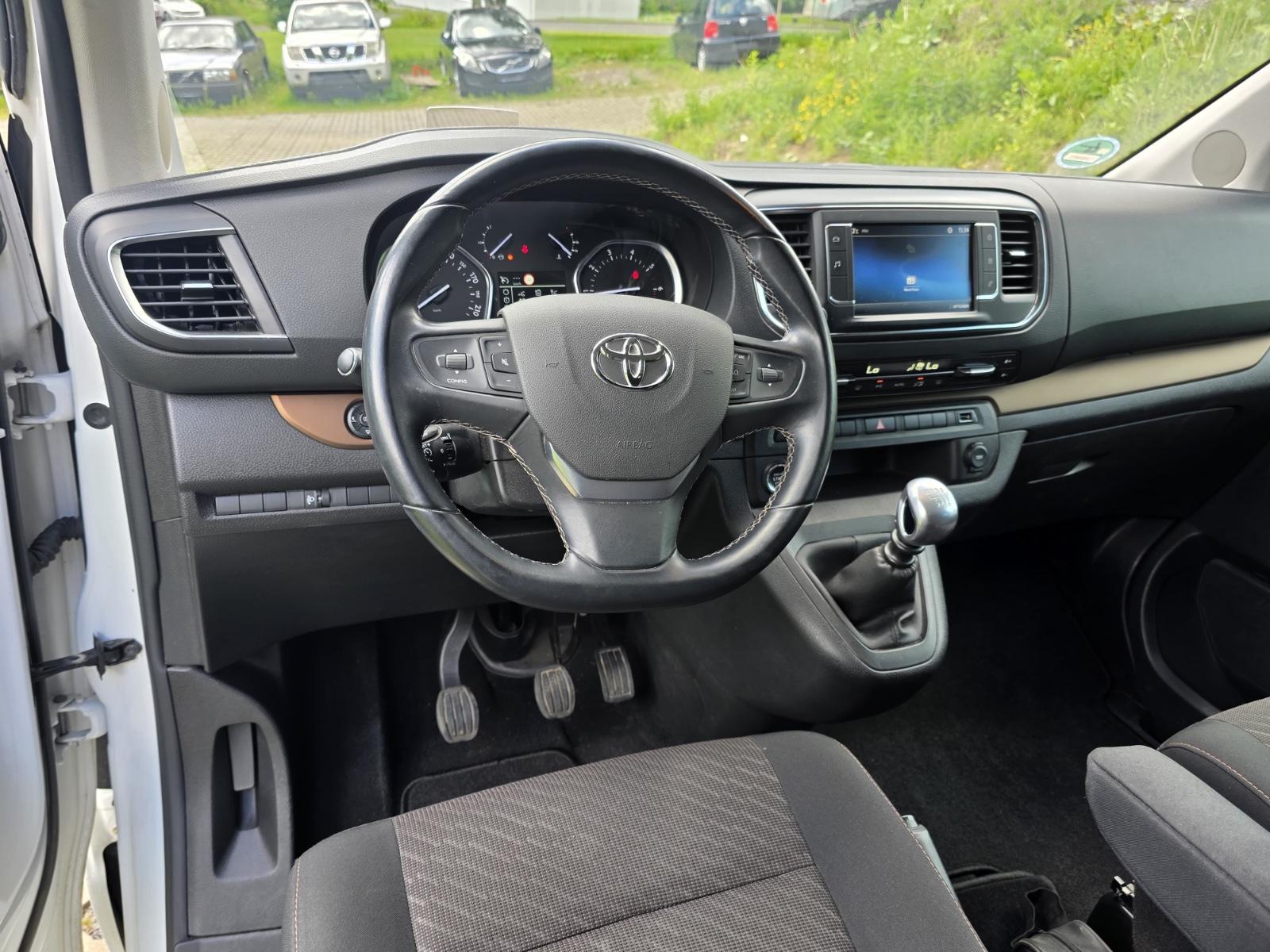 Toyota Proace Verso L1 Family HUD Garantie ZR neu