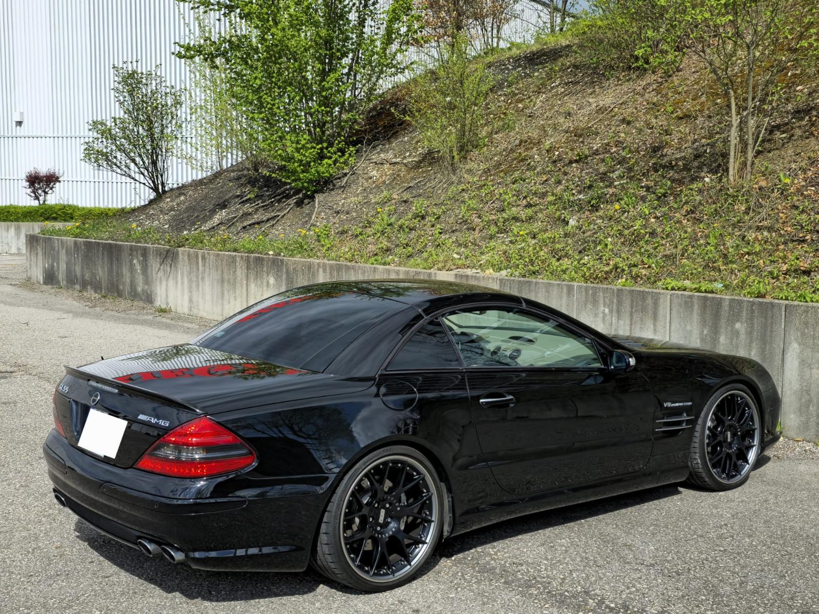Car Image 28