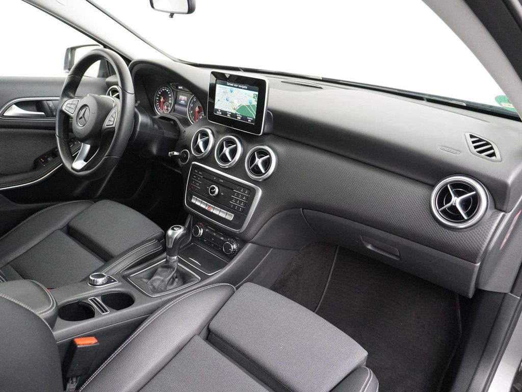 Mercedes-Benz A 160 Ambition Led navi