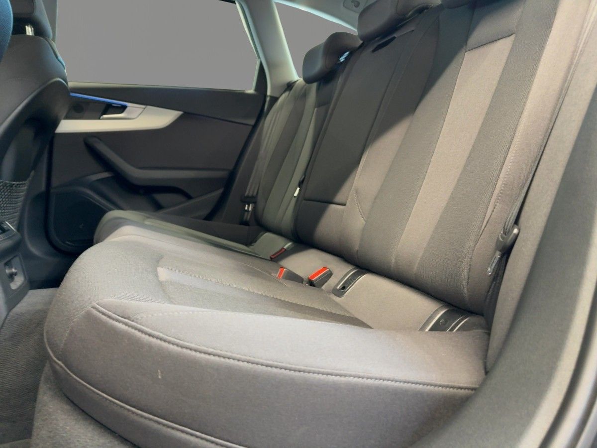 Audi A4 - Bild 10