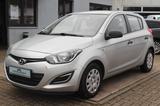 Hyundai i20 FIFA World Cup Edition*Service Neu*1.Hand* - Hyundai Gebrauchtwagen in Oldenburg