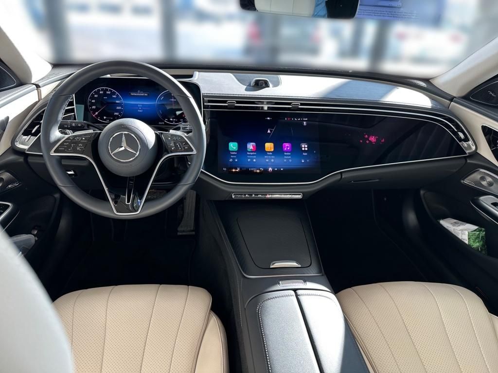 Fahrzeugabbildung Mercedes-Benz E 300 de 4MATIC T-Modell mit EQ Hybrid Technolog