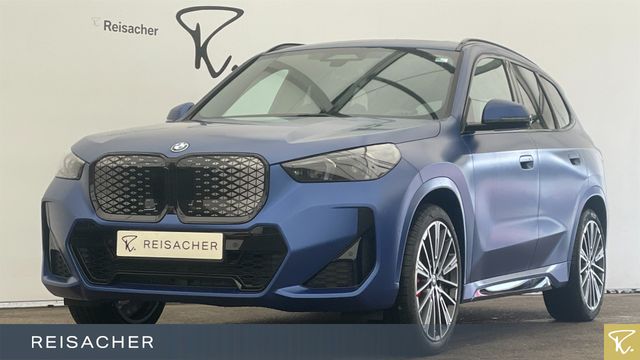 BMW IX1 A XDRIVE30 M-Sport,M-Sport PRO,Pano,AHK,el.S