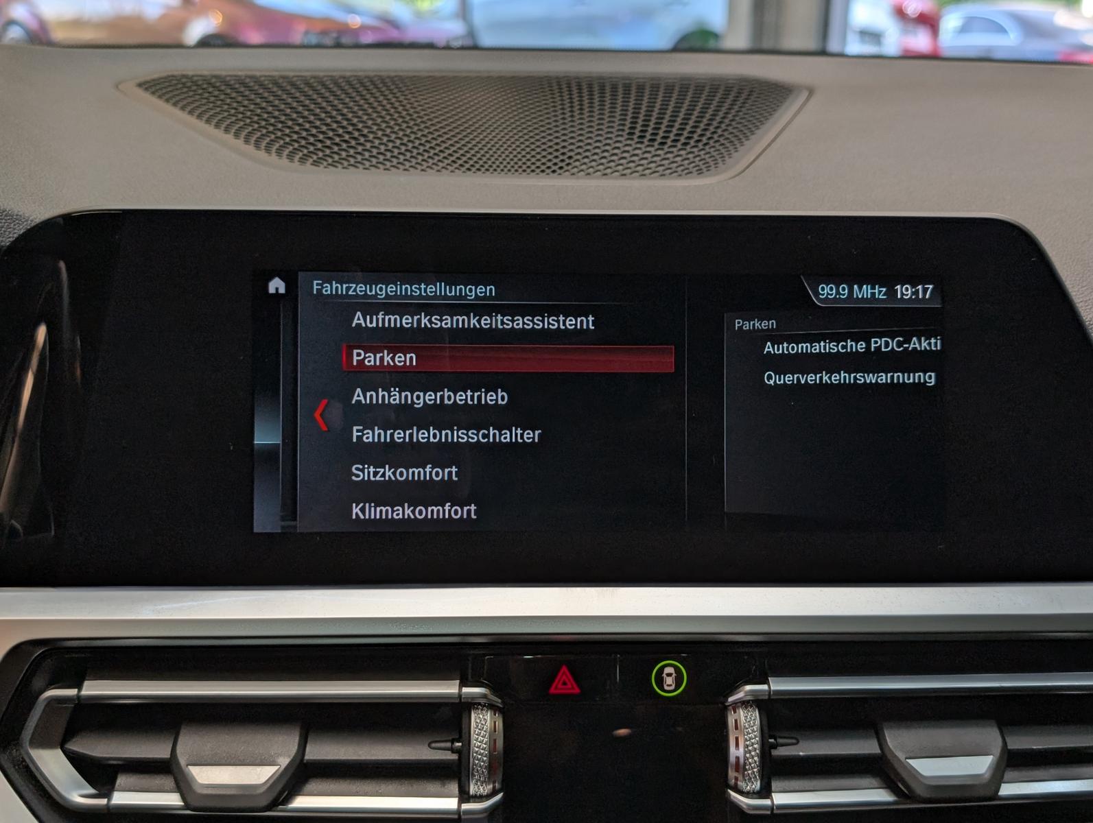 BMW 3 Series i M Sport Navi Shadow*HUD*LED*TEMPO*PANO*AHK, миниатюра 28