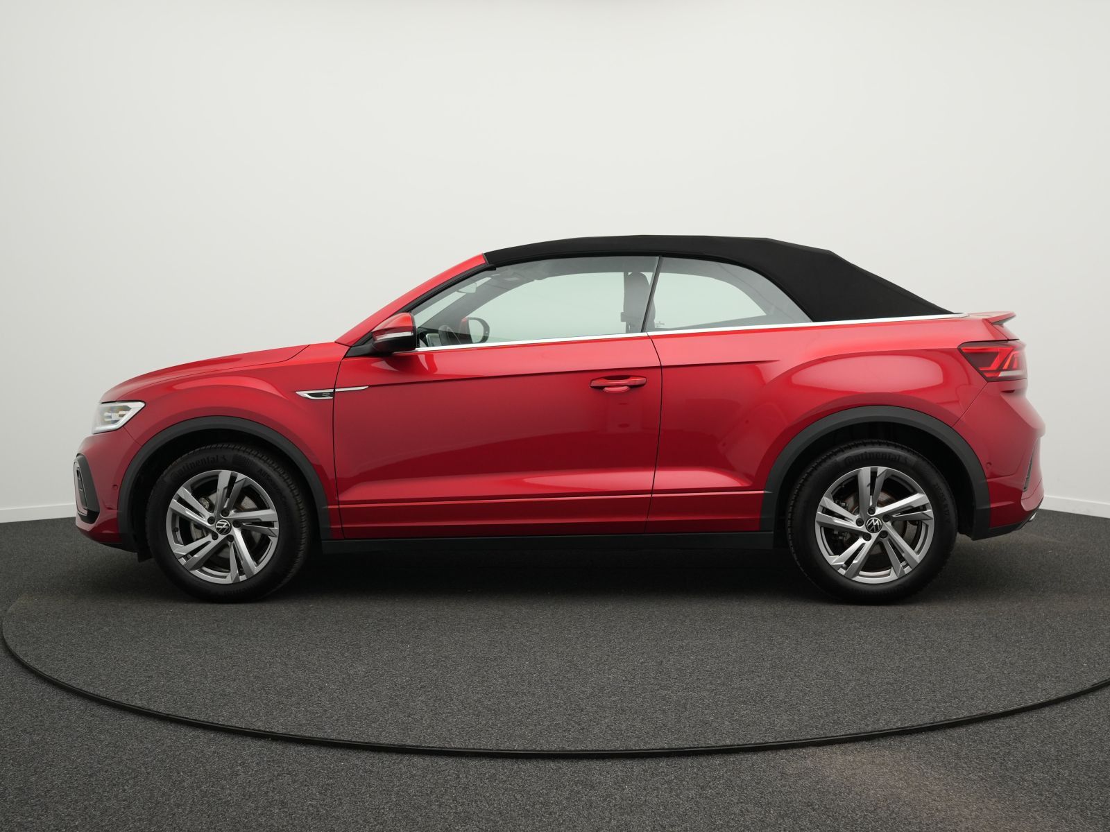 Volkswagen T-Roc - Bild 13