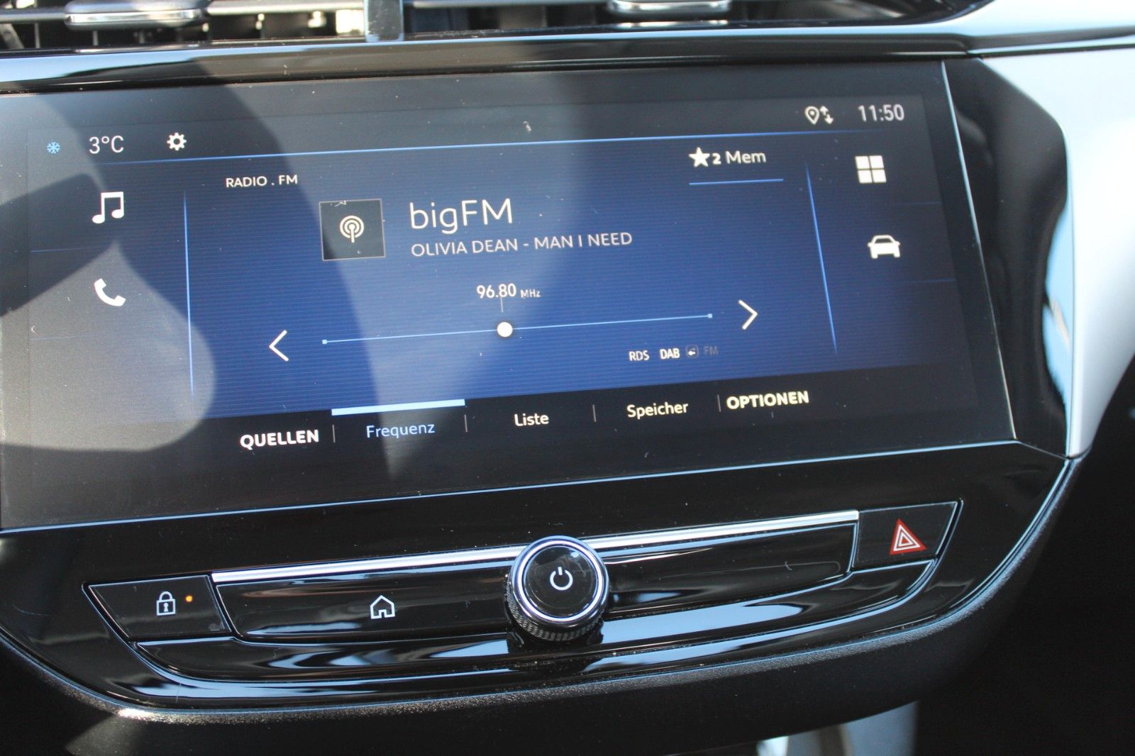 Fahrzeugabbildung Opel Corsa Edition Allw.*Sitzh.*PDC*DAB