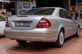 Mercedes-Benz E 320 W211 *BI-XENON*E-SITZE*INKL.GARANTIE* - Mercedes-Benz E 320 mit Diesel-Antrieb: Limousine