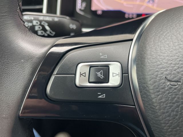 Polo 1.0 TSI Highline Kamera/Pano/Navi/LED/App-C
