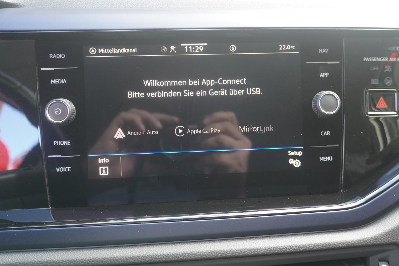 Volkswagen Polo 1.0 United Navi App-Connect Klimaaut. DAB, миниатюра 25