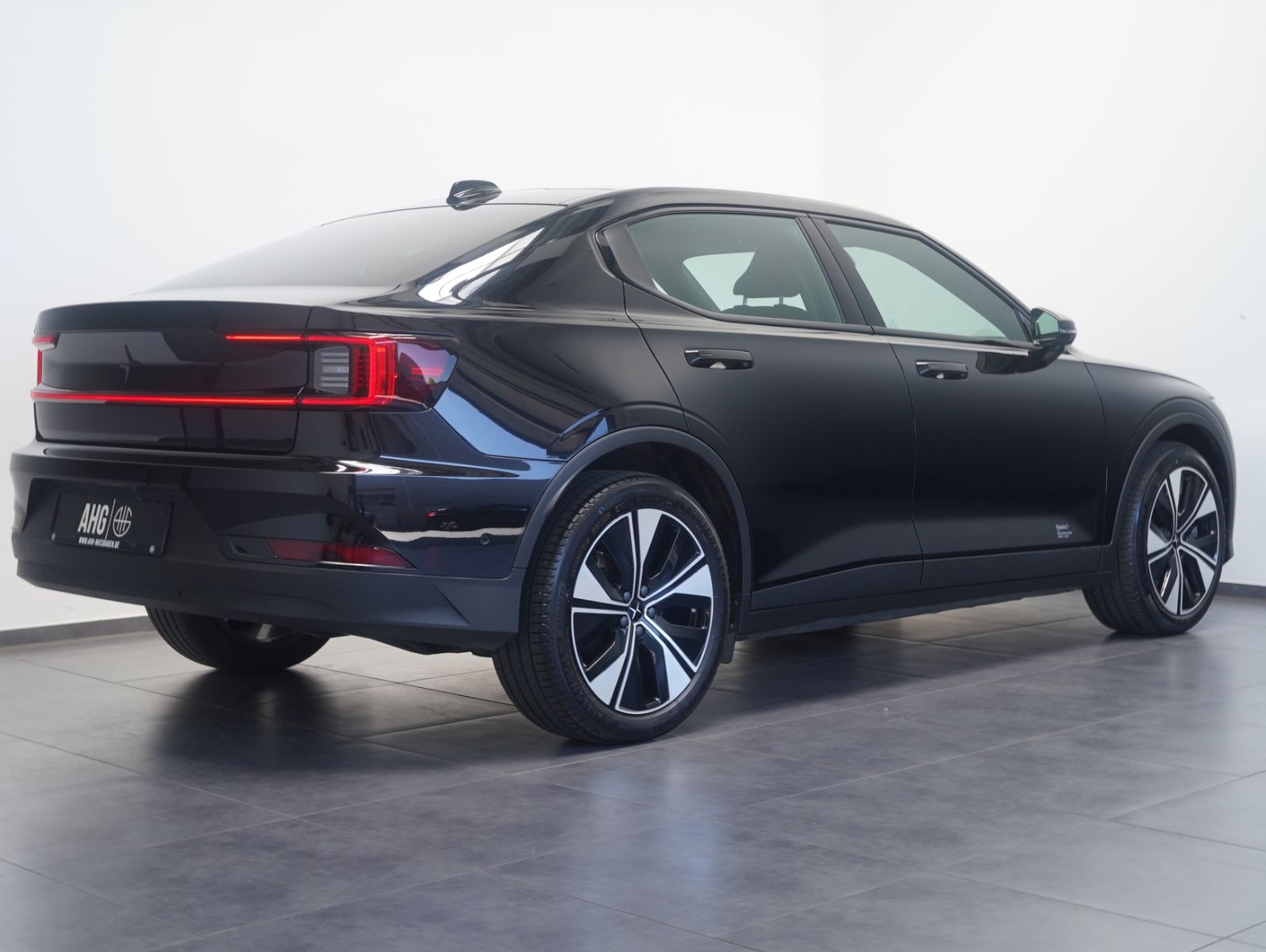 Fahrzeugabbildung Polestar 2 Standard Range Single PILOT-LITE/PLUS-PAKET