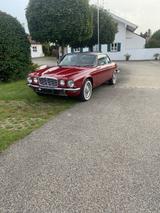 Jaguar XJ6 - rote Jaguar XJ6